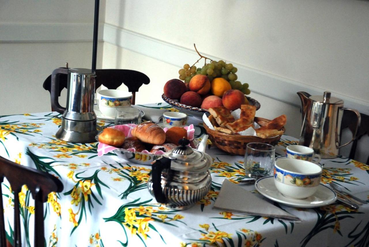 Bed And Breakfast Flowers Genova Exterior foto