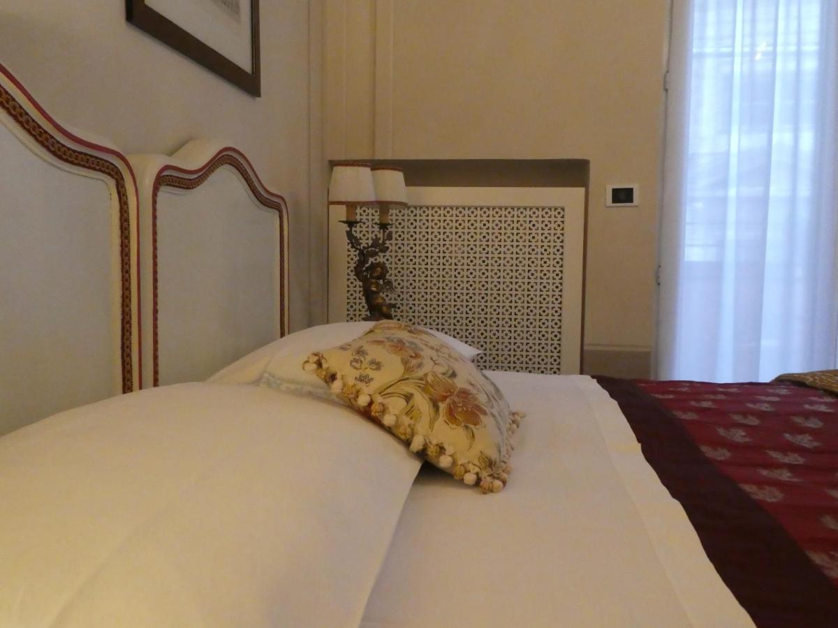 Bed And Breakfast Flowers Genova Exterior foto